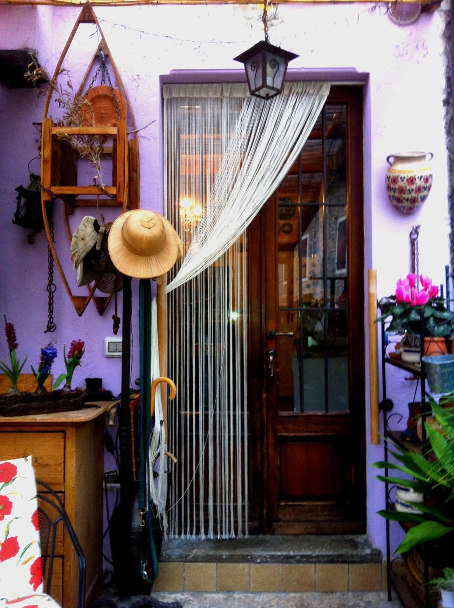 A Casa Di Susi Bed & Breakfast Castelnuovo del Garda Exterior photo