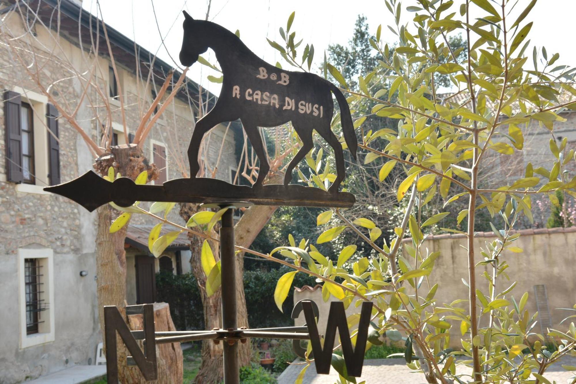 A Casa Di Susi Bed & Breakfast Castelnuovo del Garda Room photo