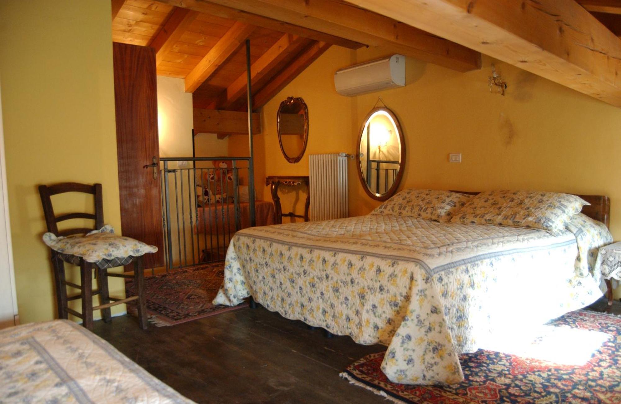 A Casa Di Susi Bed & Breakfast Castelnuovo del Garda Exterior photo